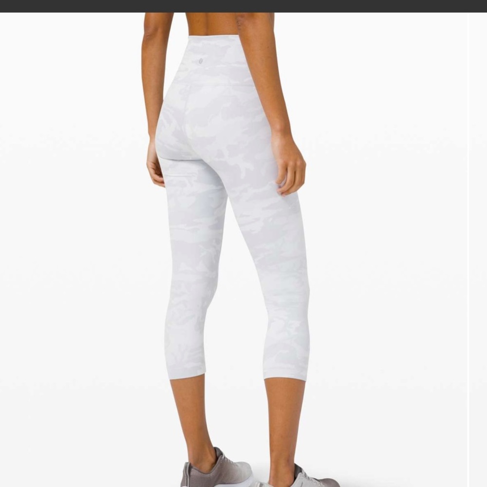 Lululemon Wunder Under Crop (High-Rise)